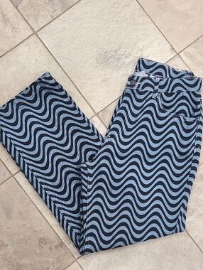 RAGGED Women’s Blue Wave-Print Jeans